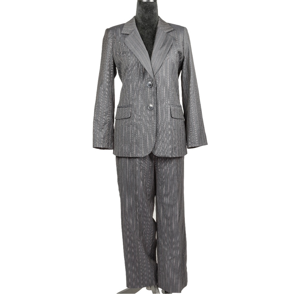 Vtg Gallant Paris, NY Woman's Pant Suit 2 Pc Set